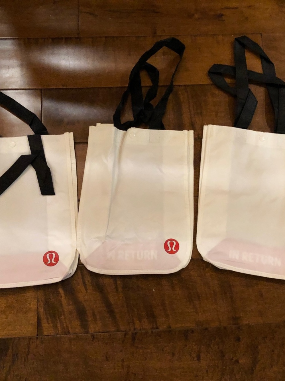 Collectable Lululemon reusable Shoppers